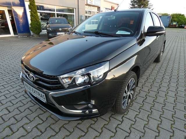 Lada Vesta 1.6 Luxus MT 16" WR/SR, PDC, Navi, Standheizung