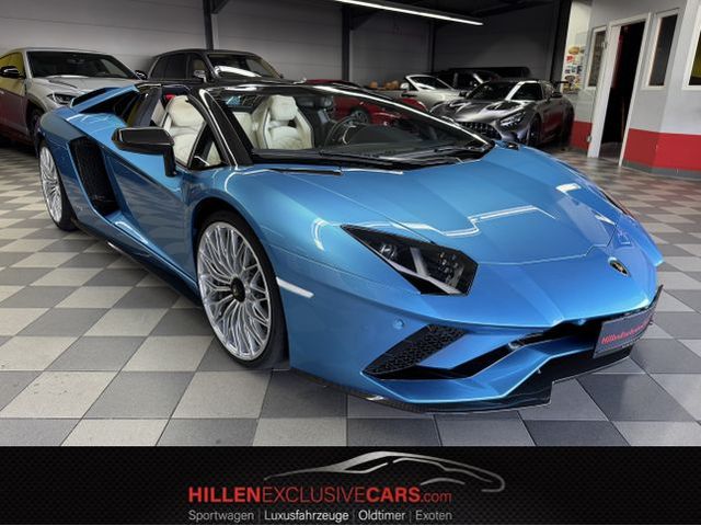 Lamborghini Aventador S Roadster Garantie*u-frei*viel Carbon