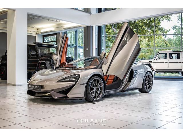 McLaren 570S Spider CARBON KERAMIKBREMSE NAVI MSO KAMERA