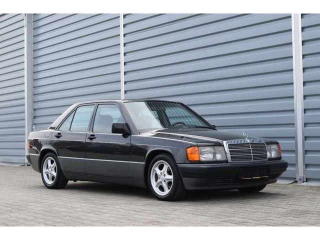 Mercedes-Benz 190 E Automatik * Velours/Klima/TOP-Zustand/Becker