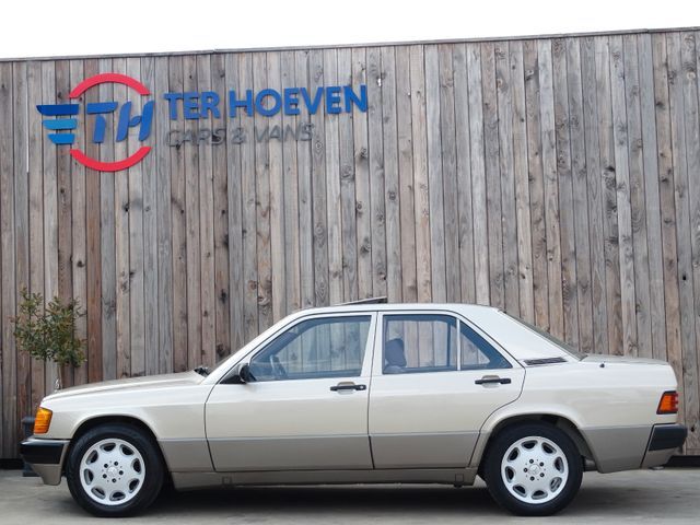 Mercedes-Benz 190 E W201 2.0 Automatik Schiebedach Servo 90KW
