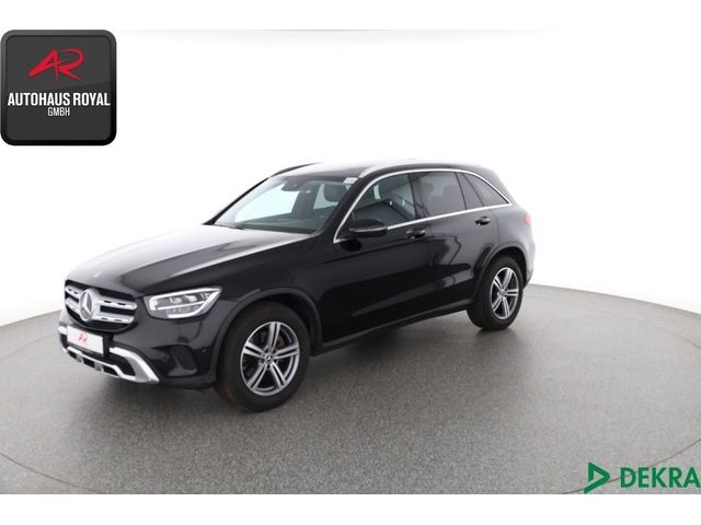 Mercedes-Benz 200 d 4M PANORAMA,KAMERA,PARKLENKASSIST,1.HD