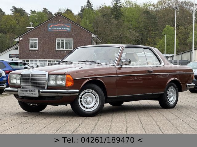 Mercedes-Benz 230 *COUPE*W123*AUTOMATIK*H-ZULASSUNG*LEDER*