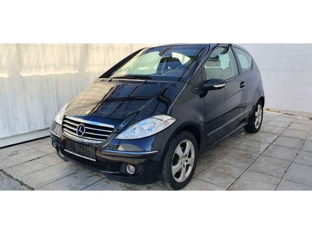 Mercedes-Benz A 200 Avantgarde HU10.2025 HARMAN KARDON TEILLEDER SHZ