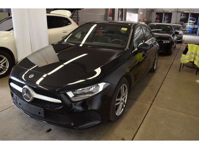 Mercedes-Benz A 220 d*NAVI*SOUNDSYSTEM*MEDIA*AHK*18 ZOLL*STYLE