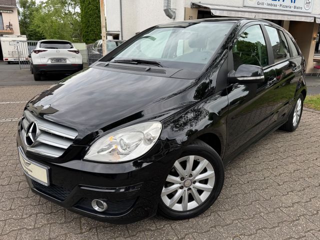 Mercedes-Benz B 180 CDI B-Klasse *AUTOMATIK*PANORAMA*NAVI*SH