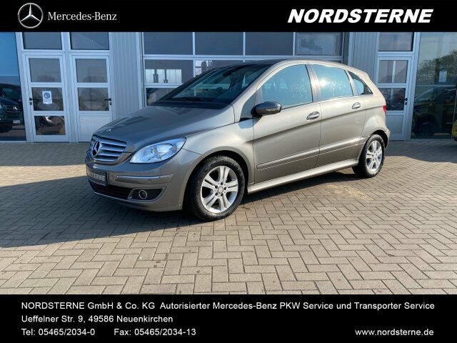 Mercedes-Benz B 180 CDI Sports Tourer AUTOMATIK+NAVI+AHK+SHZ