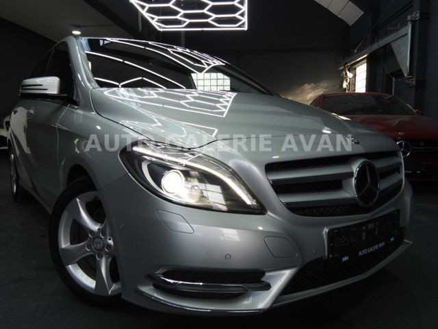 Mercedes-Benz B 200 CDI/NAVI/SITZ-H/XENON/SPORT