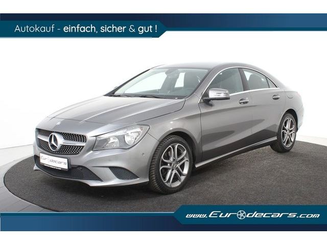 Mercedes-Benz CLA 180 Edition *T-Leder*Navi*SHZ*Park ass.*