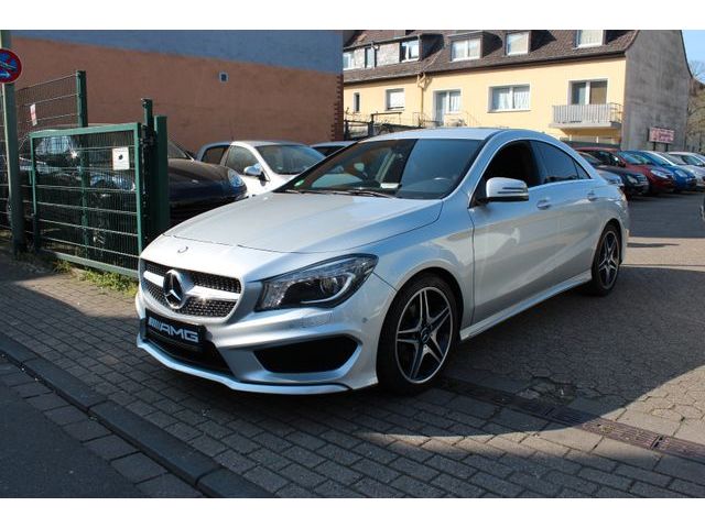 Mercedes-Benz CLA 180 AMG-Line/LED/Leder/Navi/Temp./PDC V+H