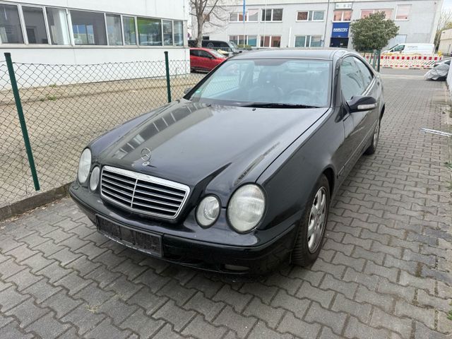 Mercedes-Benz CLK 200 KOMPRESSOR AVANTGARDE