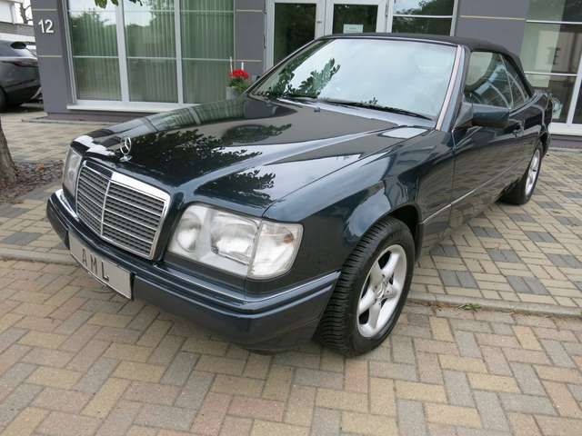 Mercedes-Benz E 200 Cabrio