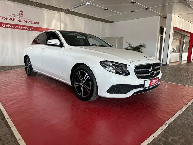 Mercedes-Benz E 220 d lim.//Ambiente//LED//360°Kamera//