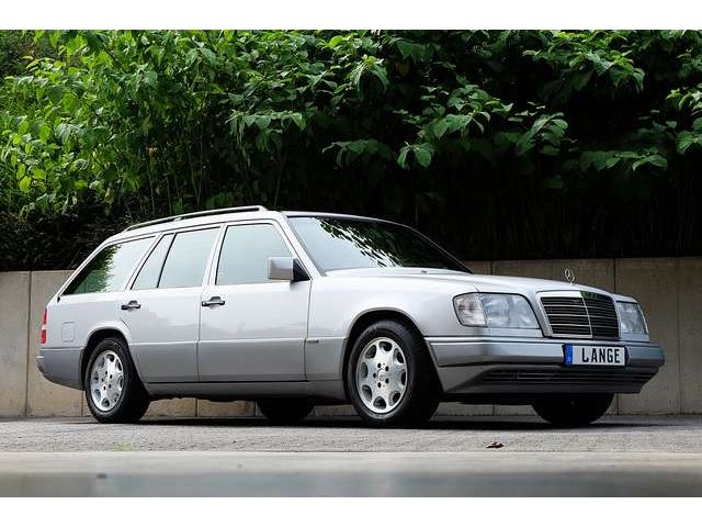 Mercedes-Benz E 280 NEUWERTIGER S124 T-WAGEN Mit 6-Zylinder Motor !!
