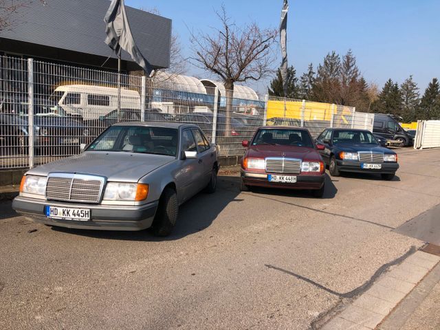 Mercedes-Benz E 300 Limosin Mit H Kenzeichen Neue Tüv Erst Hand