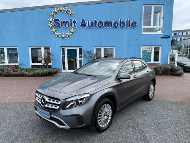 Mercedes-Benz GLA 180 GLA -Klasse Urban Automatik