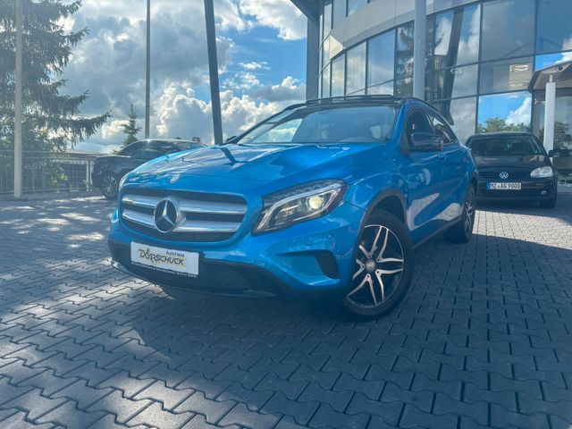 Mercedes-Benz GLA 220 CDI /d Urban Navi. Bi-Xenon. Night-Paket