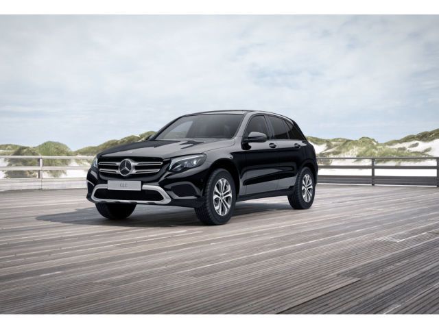 Mercedes-Benz GLC 220 d 4M AHK DISTRONIC LED Kamera COMAND SHZ