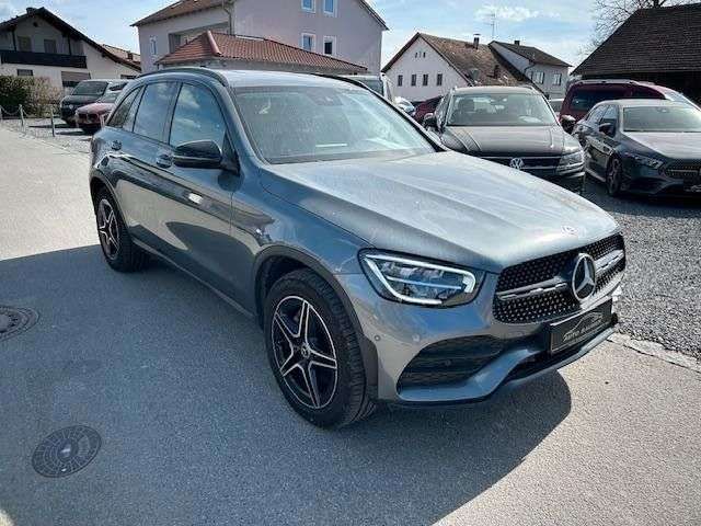 Mercedes-Benz GLC 300 GLC -Klasse GLC 300 de 4Matic AMG-Line