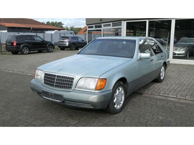 Mercedes-Benz S 300 SE Oldtimer-Kennzeichen/Schiebedach