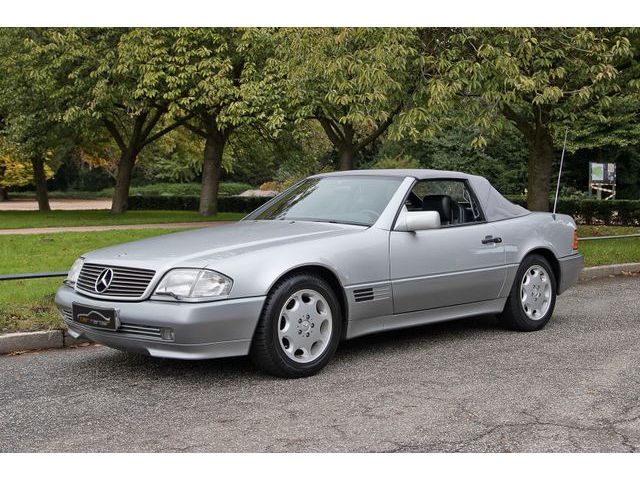 Mercedes-Benz SL 280 außergewöhnliches Garagenfahrzeug