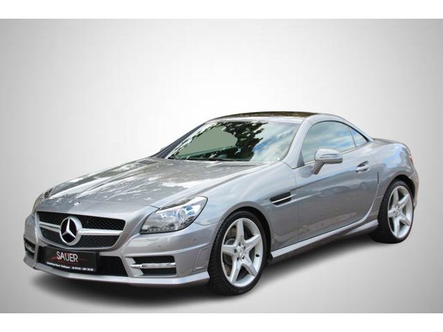 Mercedes-Benz SLK 350 AMG Navi Bi-Xenon Panorama Airscarf