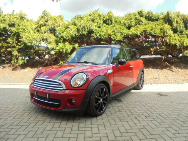Mini Cooper D Red Black