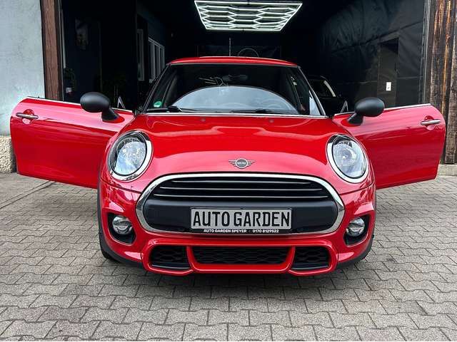Mini One One, JOHN COOPER WORKS