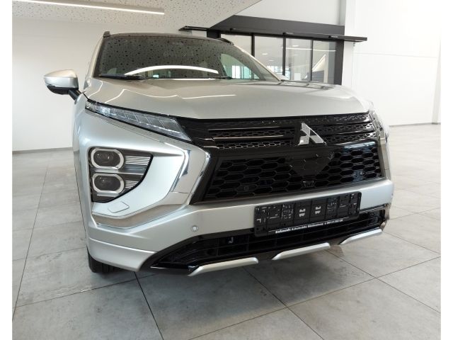 Mitsubishi Eclipse Cross Plug-In Hybrid 4WD Top NAVI KAMERA