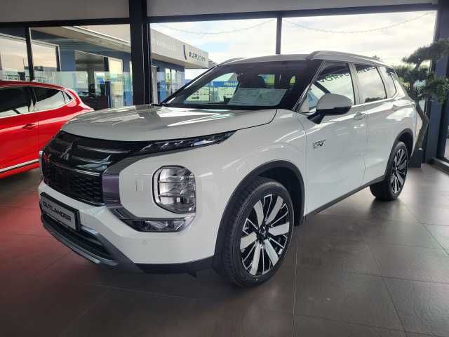 Mitsubishi Outlander Plug-In Hybrid 2.4 4WD Intro Edition