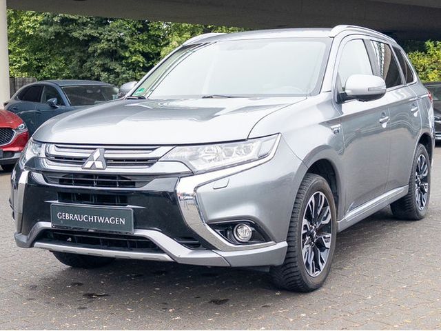 Mitsubishi Outlander PHEV Plus 4WD Navi Kamera $