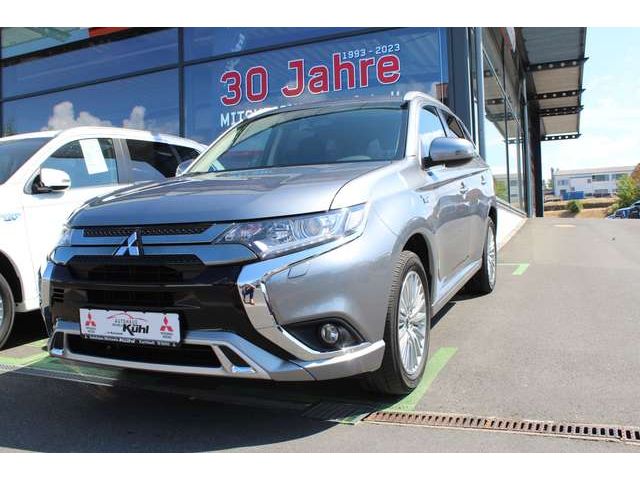 Mitsubishi Outlander Outlander Plug-in Hybrid TOP Navi 2.4 4WD