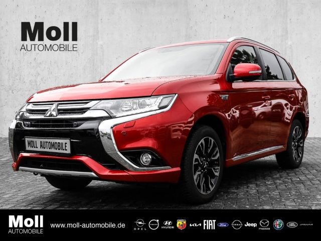 Mitsubishi Outlander PHEV 4WD Plug-in Hybrid Navi AHK abn. Kliaaut. DAB Keyless