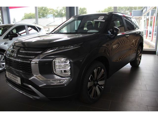 Mitsubishi Plug-in Hybrid Outlander Intro Edition MJ 2025