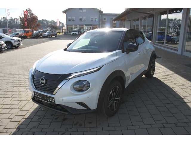 Nissan Juke 1.6 N-Connecta 4AMT Hybrid