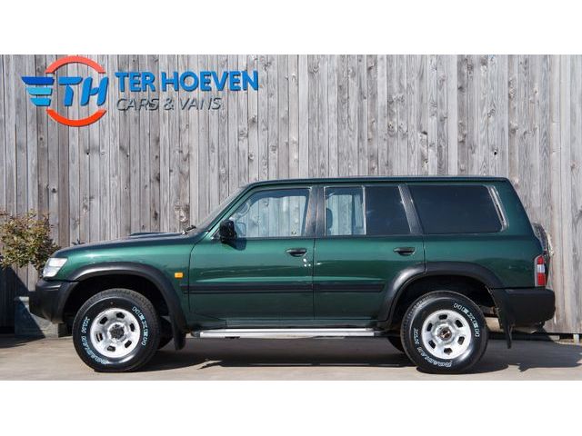 Nissan Patrol GR 3.0DI Turbo 4X4 2-Sitzer LKW 116KW E3