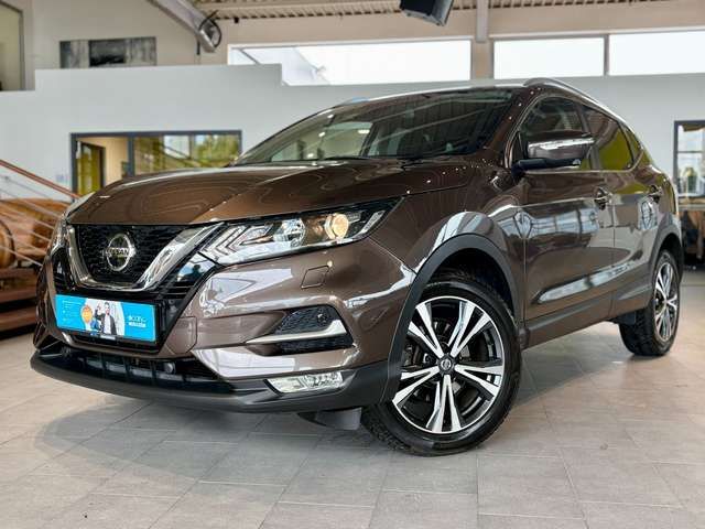Nissan Qashqai N-Connecta*Brakeassist*Kamera*Pano*Touch