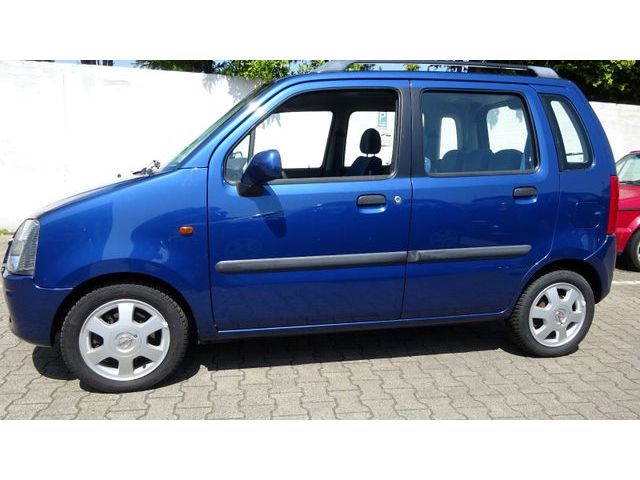 Opel Agila 1.2 16V Color Edition