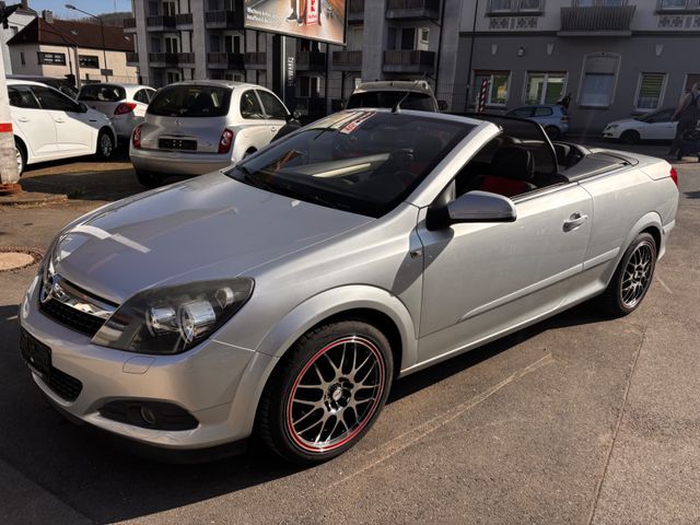 Opel Astra Twin Top Edition