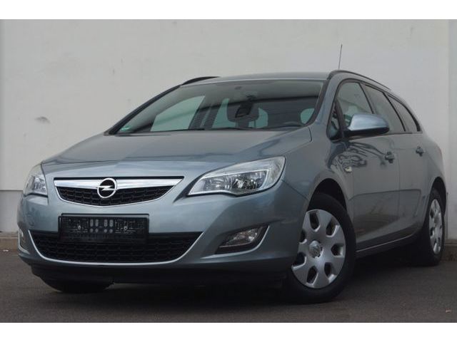 Opel Astra J*Sports Tourer*Design Edition*Klima*PDC*