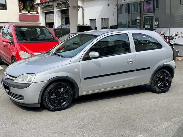 Opel Corsa 1.2 16V
