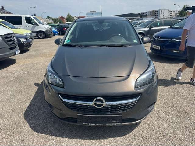 Opel Corsa Edition ecoFlex.Euro6, Hagelschaden am Dach