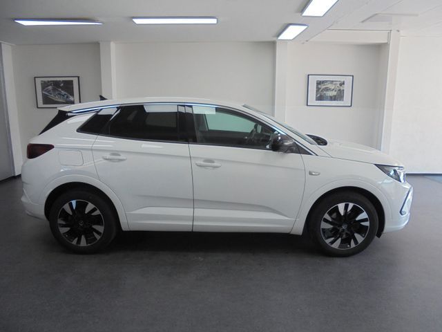 Opel Grandland (X) 1.5 D Business Elegance Aut Leder