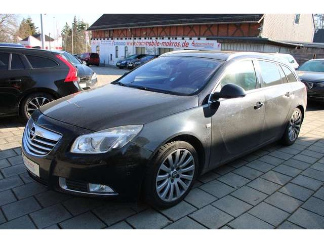 Opel Insignia 1.6 Turbo Sports Tourer Sport BiXenon Leder Panora