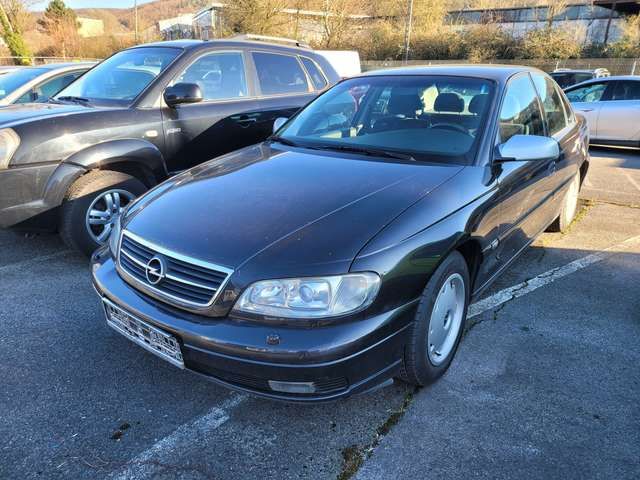 Opel Omega 2.2 16 V Elegance