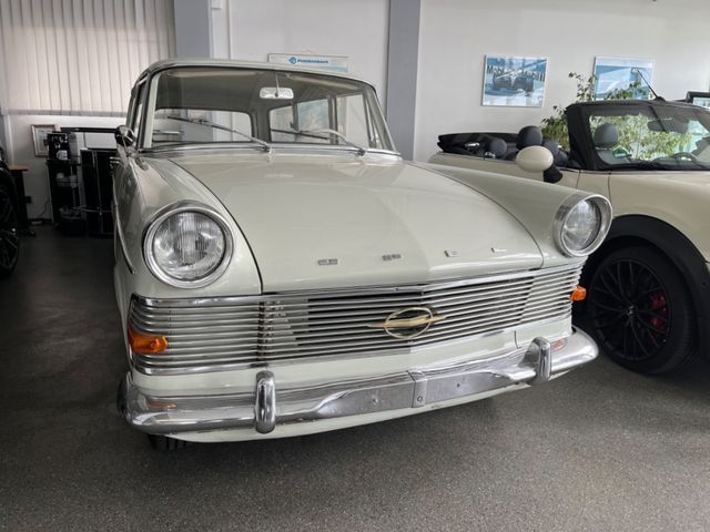 Opel Rekord 1700 Olympia Kombi