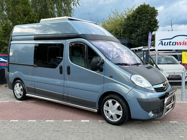 Opel Vivaro 2.5CDTI*Wohnmobil*Klima*Navi*Bett*AHK