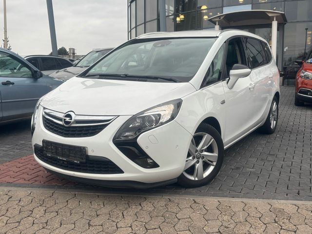 Opel Zafira C Tourer Innovation RFK. Navi. 7 Sitzer.