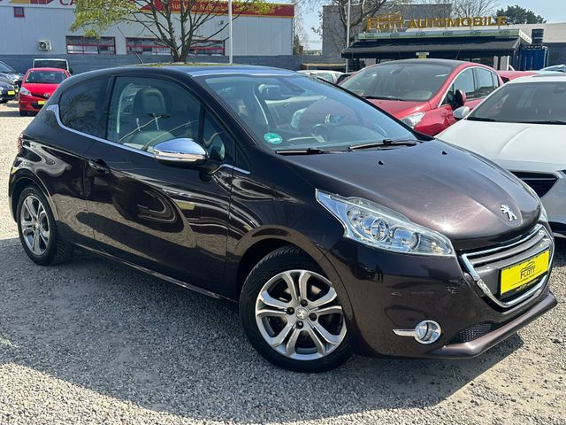 Peugeot 208 Allure*Pano*Klimaaut*SitzH*TÜV NEU