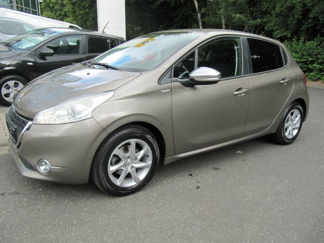 Peugeot 208 Style Klima + Insp.+ TÜV + Neu +
